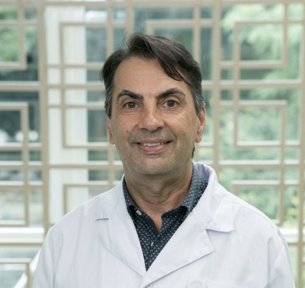 Dr. Helio Simão